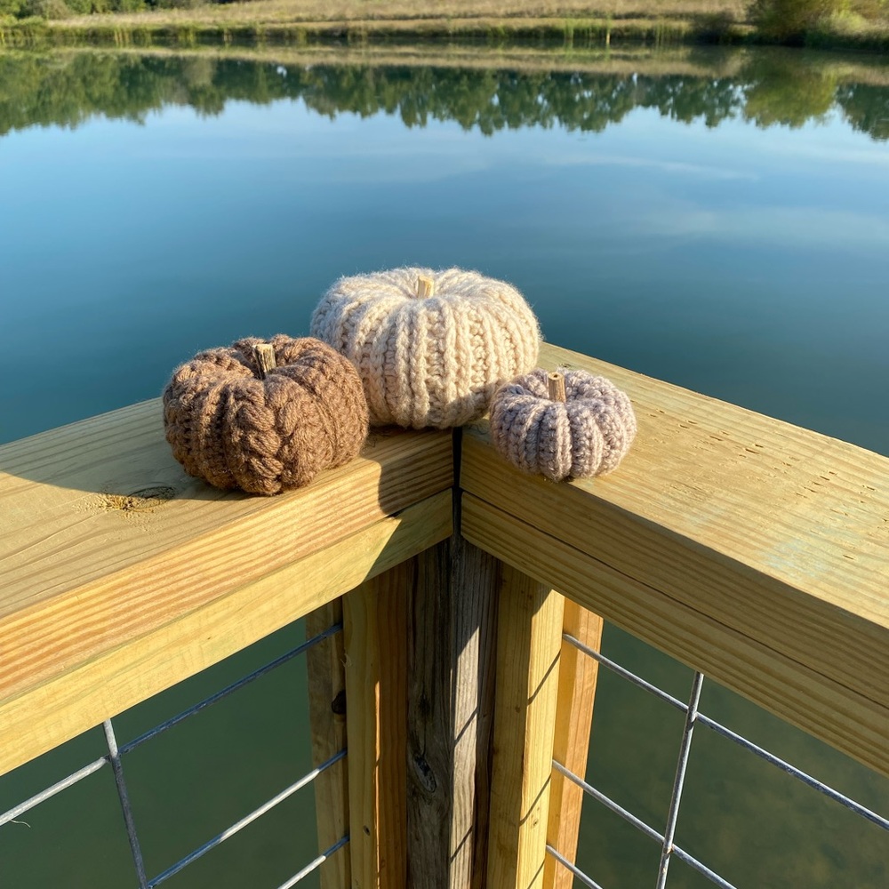 Crochet stacking pumpkin trio Neutral brown fall decor handmade one set - Picture 5 of 6